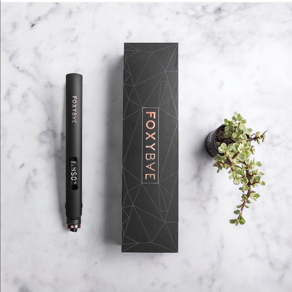 FOXYBAE ✨LIKE 🆕 NO BOX✨ ROSE GOLD TRÉS SLEEK FLAT IRON ✈️FREE SHIPPING✈️ - Picture 3 of 6